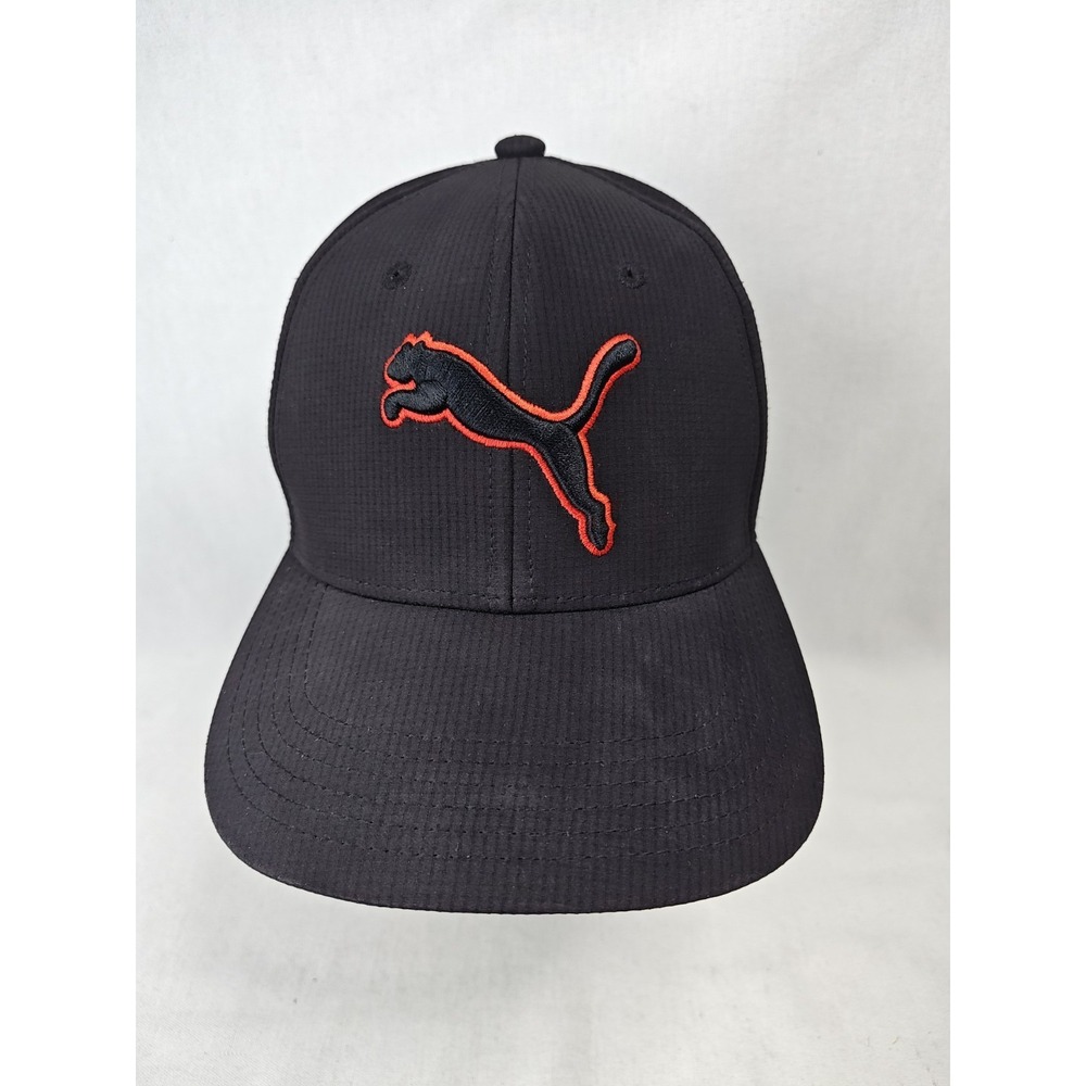 PUMA‎ Hat Cap Fitted Men's S/M Black Red Embroidered Logo Stretch Fit Casual Cap
